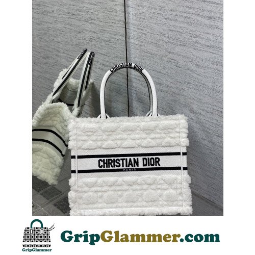 Dior Book Tote Small 26.5cm