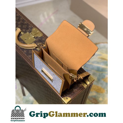 Louis Vuitton Petite Malle - Image 3