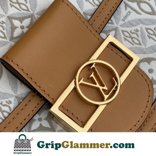 Louis Vuitton Petite Malle - Image 8