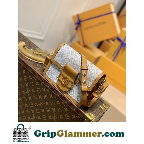 Louis Vuitton Petite Malle