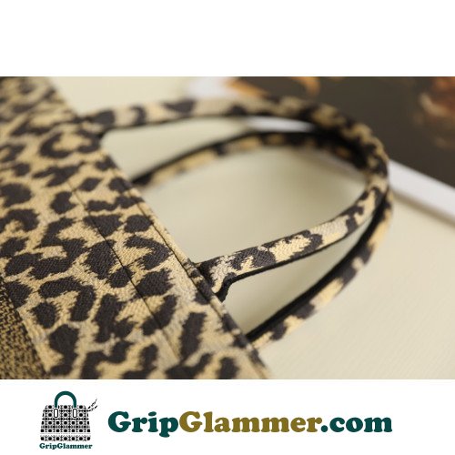 Dior Book Tote Medium 36cm - Image 2