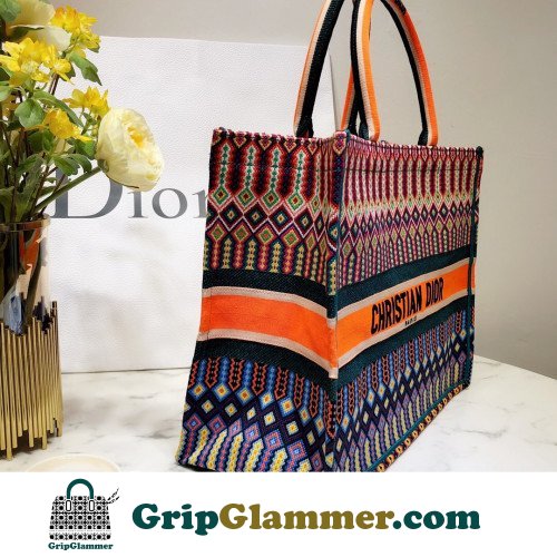 Dior Book Tote Large 42cm - Image 3