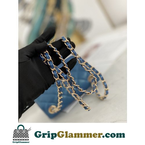 Chanel Flap Bag 17cm (Mini) - Image 2