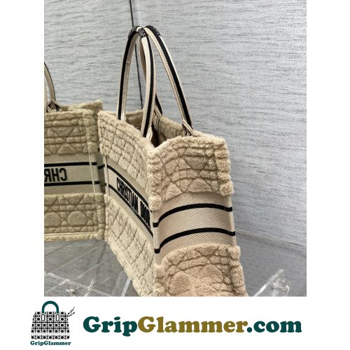 Dior Book Tote Medium 36cm - Image 6