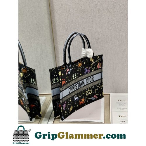 Dior Book Tote Medium 36cm - Image 5