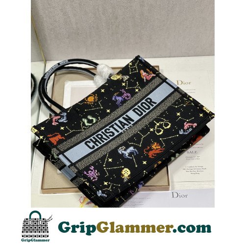 Dior Book Tote Medium 36cm - Image 2