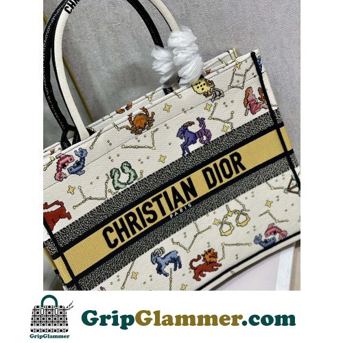 Dior Book Tote Medium 36cm - Image 3