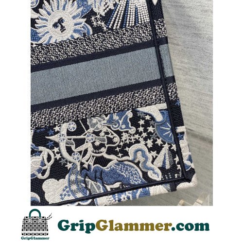 Dior Book Tote Medium 36cm - Image 6