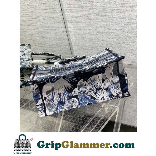 Dior Book Tote Medium 36cm - Image 8