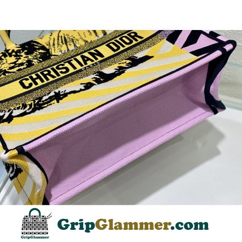 Dior Book Tote Medium 36cm - Image 9