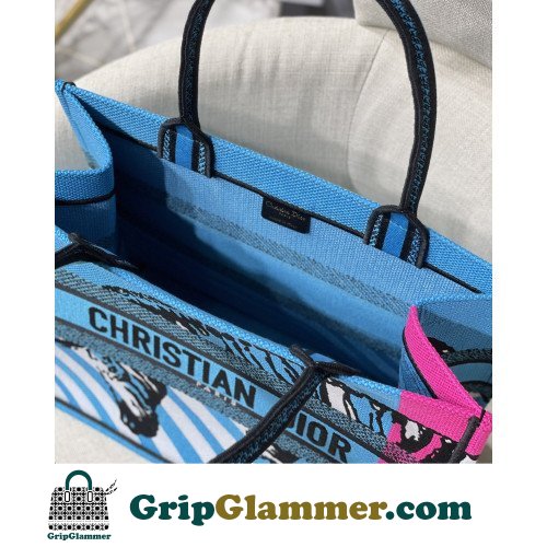 Dior Book Tote Medium 36cm - Image 2