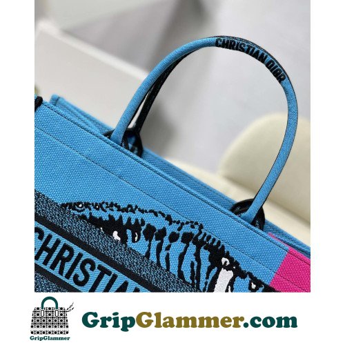 Dior Book Tote Medium 36cm - Image 5