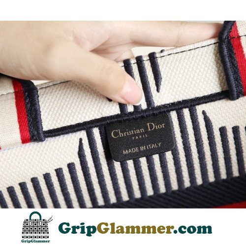 Dior Book Tote Medium 36cm - Image 5