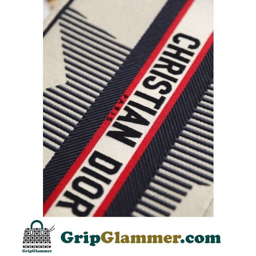 Dior Book Tote Medium 36cm - Image 8