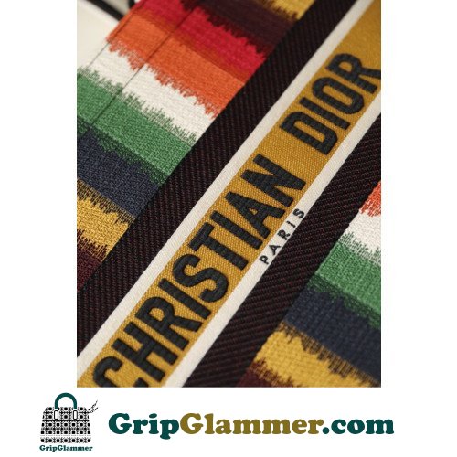 Dior Book Tote Medium 36cm - Image 8