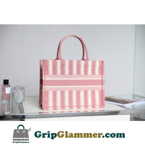 Dior Book Tote Medium 36cm - Image 5