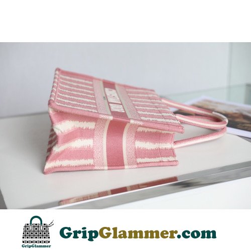 Dior Book Tote Medium 36cm - Image 2