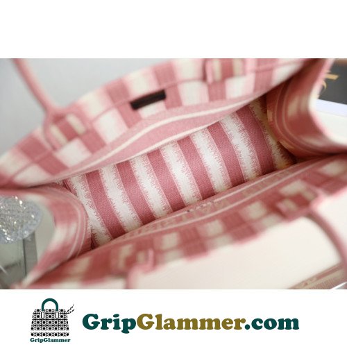 Dior Book Tote Medium 36cm - Image 7