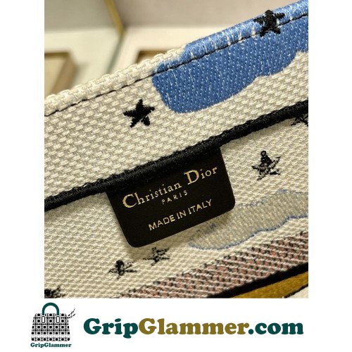 Dior Book Tote Medium 36cm - Image 2