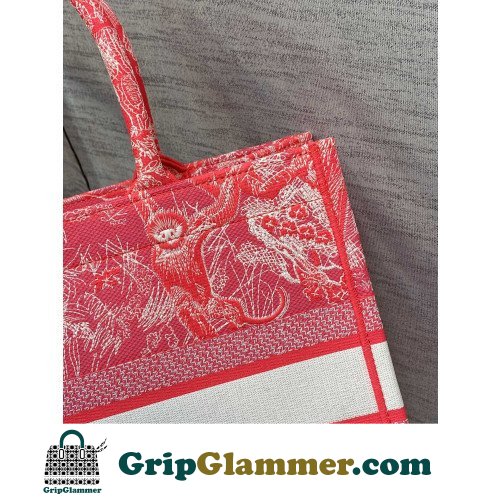 Dior Book Tote Medium 36cm - Image 2