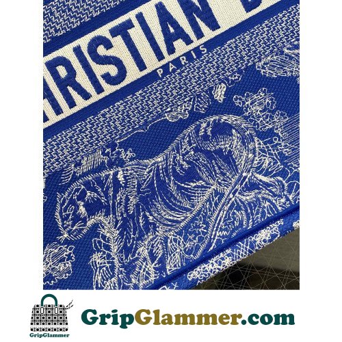 Dior Book Tote Medium 36cm - Image 4