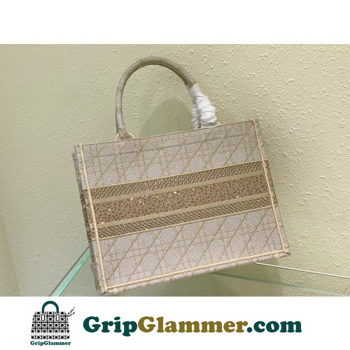 Dior Book Tote Medium 36cm - Image 5