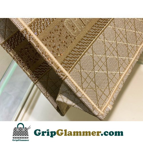 Dior Book Tote Medium 36cm - Image 8