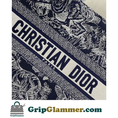 Dior Book Tote Medium 36cm - Image 7