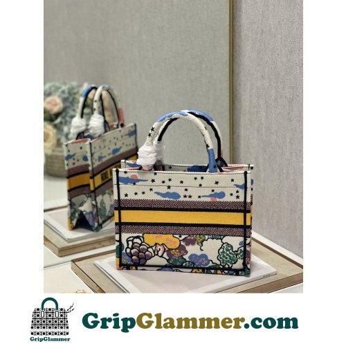 Dior Book Tote Small 26.5cm - Image 2