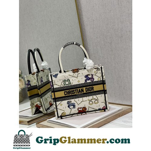 Dior Book Tote Small 26.5cm - Image 3