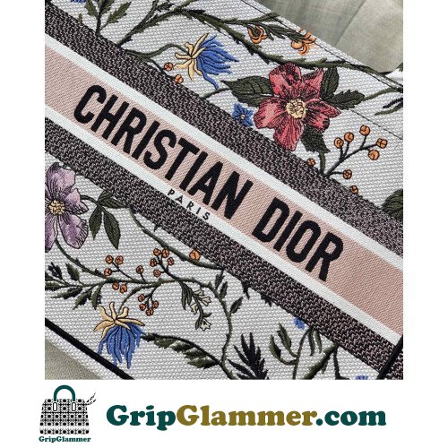 Dior Book Tote Medium 36cm - Image 6