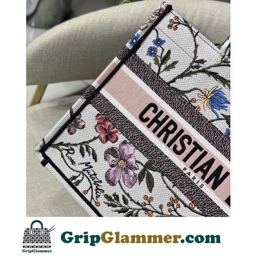 Dior Book Tote Medium 36cm - Image 7