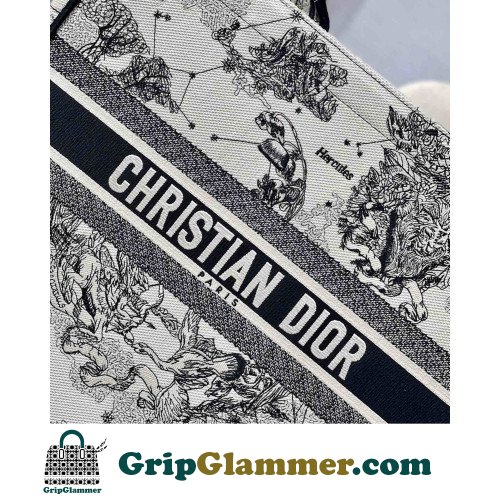 Dior Book Tote Large 42cm - Image 8