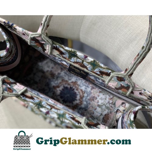 Dior Book Tote Medium 36cm - Image 2