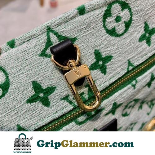 Louis Vuitton On The Go - Image 8