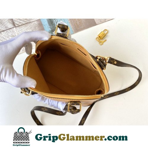 Louis Vuitton Alma - Image 7