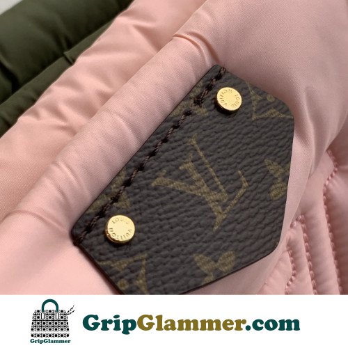 Louis Vuitton Pochete - Image 2