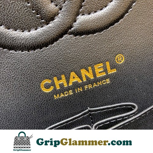 Chanel Flap Bag 23cm (Small) - Image 5