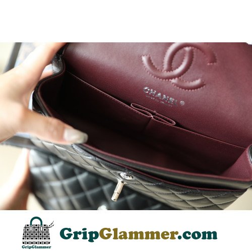 Chanel Flap Bag 23cm (Small) - Image 3