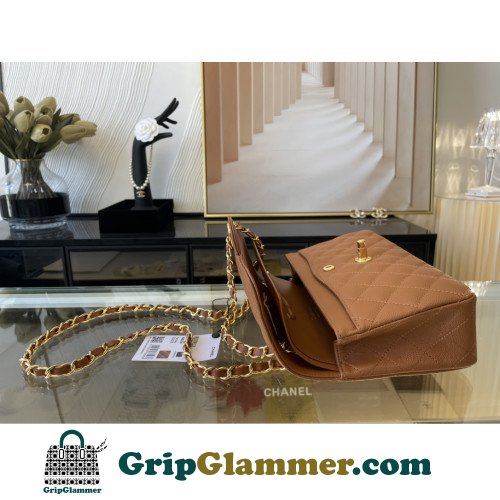 Chanel Flap Bag 23cm (Small) - Image 3