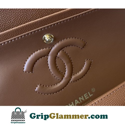 Chanel Flap Bag 23cm (Small) - Image 9