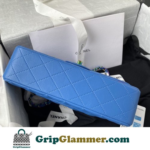 Chanel Flap Bag 23cm (Small) - Image 3