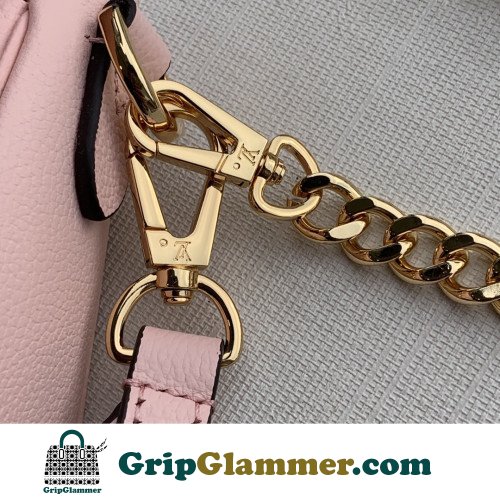 Louis Vuitton Favorite - Image 2