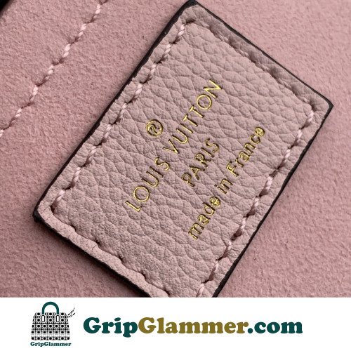 Louis Vuitton Favorite - Image 8