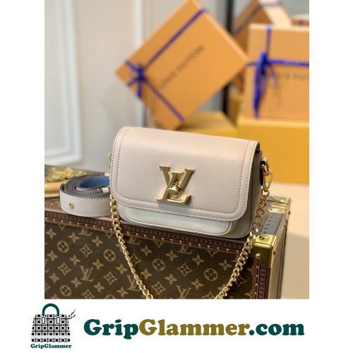 Louis Vuitton Favorite