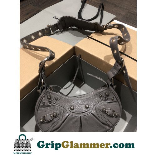 Balenciaga Le Cagole 26x13x18CM