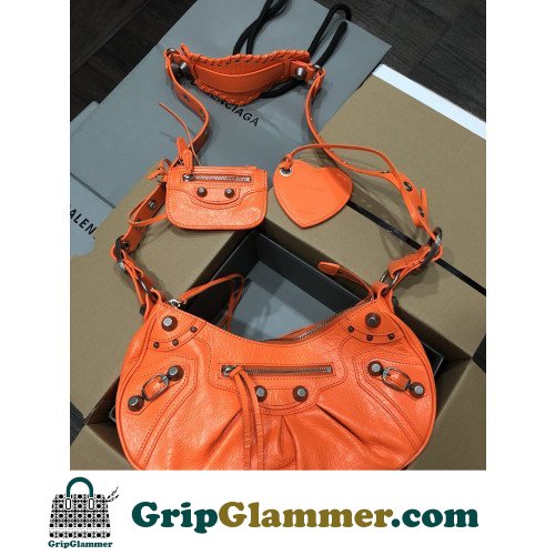 Balenciaga Le Cagole 33x16x8CM