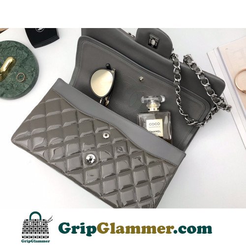 Chanel Flap Bag 30cm (Jumbo) - Image 9