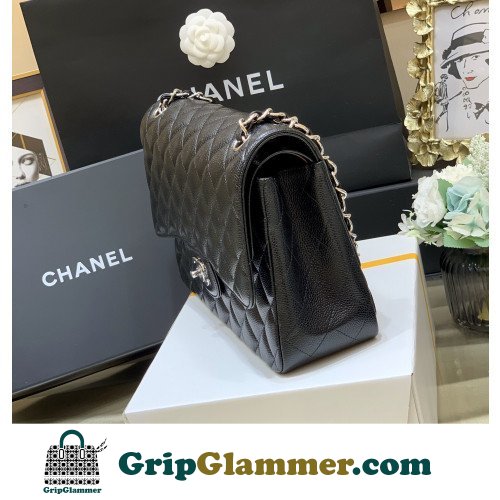 Chanel Flap Bag 30cm (Jumbo) - Image 3