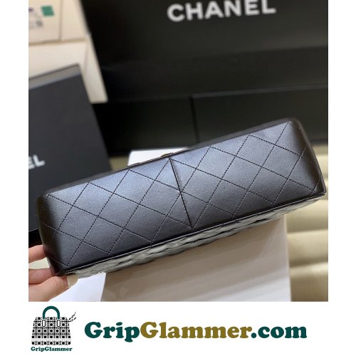 Chanel Flap Bag 30cm (Jumbo) - Image 7
